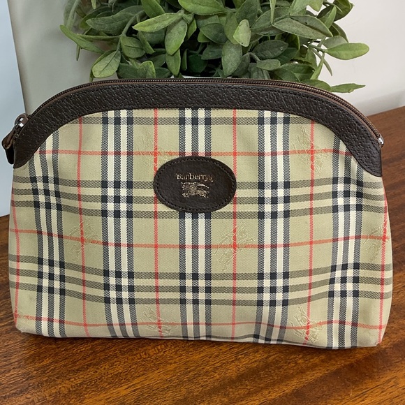 Burberry Nova Check Pouch Toiletry Bag - Picture 9 of 10